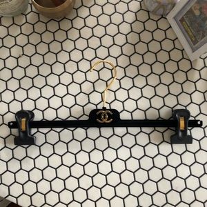 Bundle of 4 Chanel Bottom Hangers